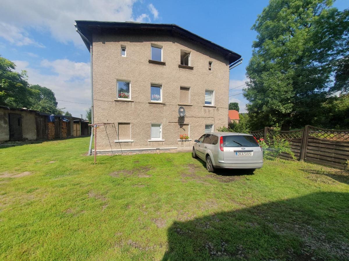Apartament Chełmsko Śląskie Екстериор снимка